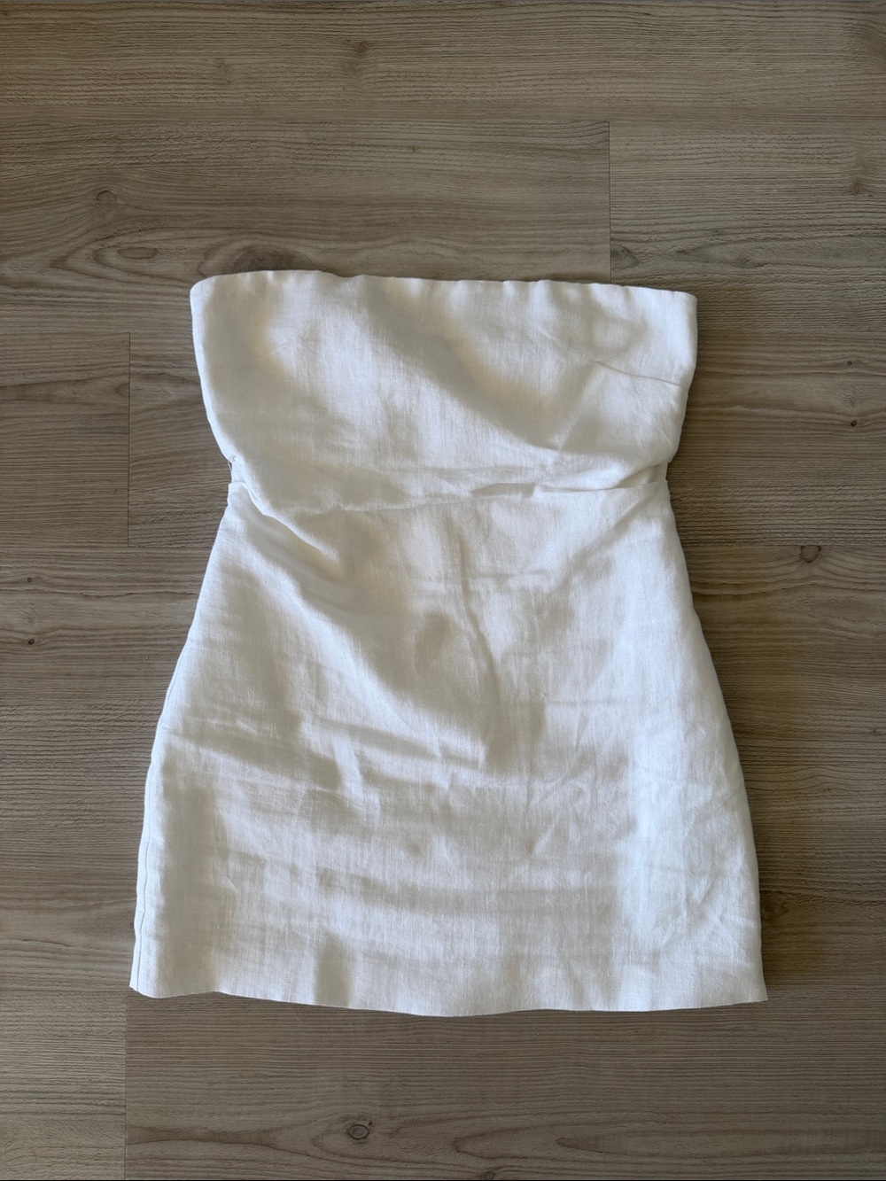 Olivaceous Strapless White Linen Mini Dress